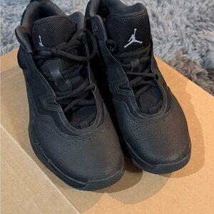 Nike Air Jordan Flight Men’s Basketball Shoes – Black – Size 8.5